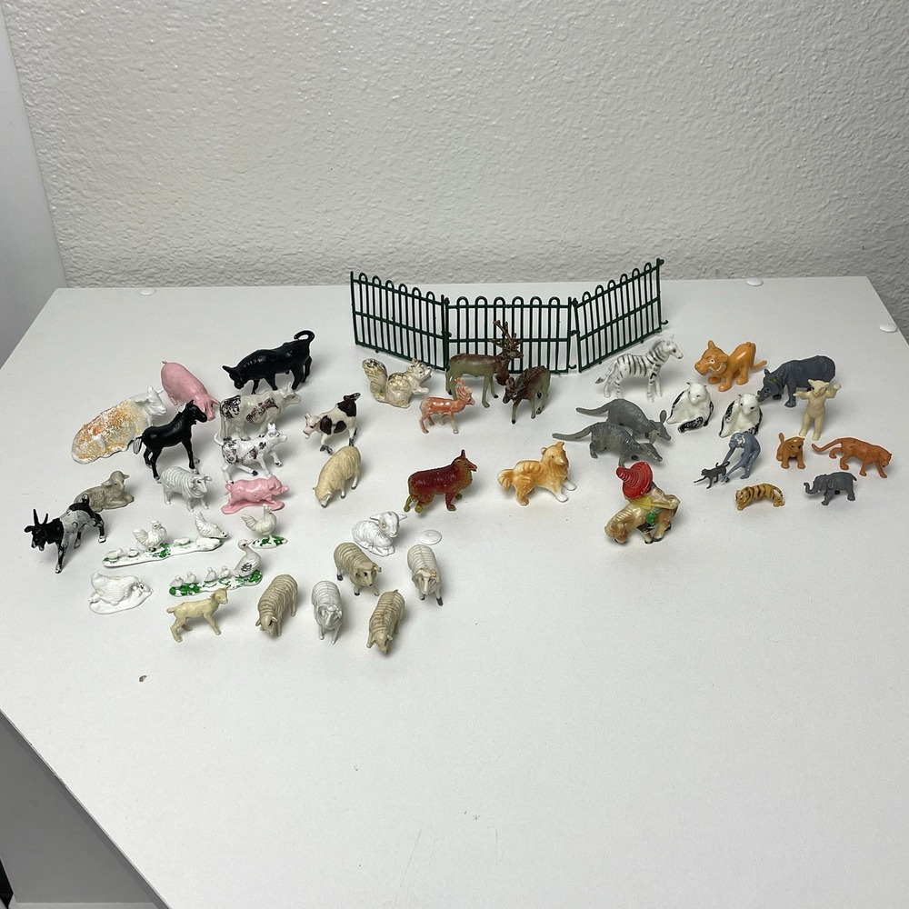 Vintage 1970s MCM Plastic Zoo Farm Animal LOT of 43 Toy Figures Hong Kong